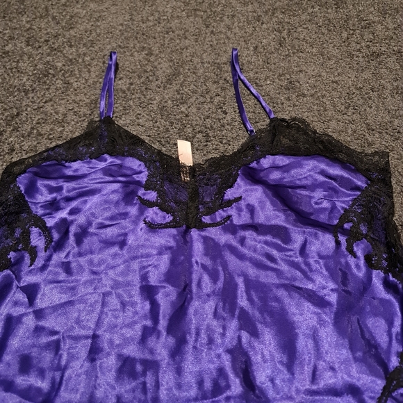 Purple Nightie with Black Lace - Picture 4 of 6